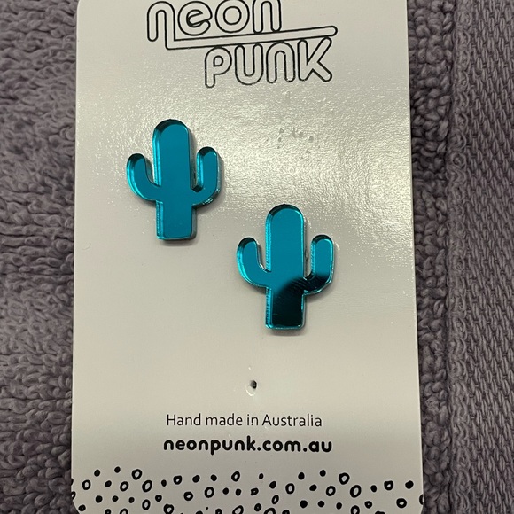 Neon Punk Cactus Pierced Earrings - Picture 2 of 2